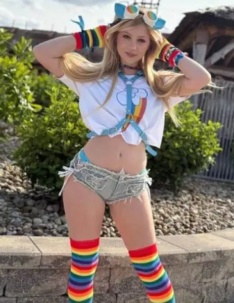 SİLİVRİ Escort BERRAK - Gerçek Fotoğraflı Doğrulanmış Profil SİLİVRİ VIP Escort BERRAK - Doğrulanmış Model